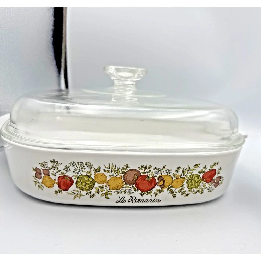 Spice of Life Corning Ware  Collectible Set A-1.5-B,‎ A-2-B, A-10-B/Lid 4 pieces